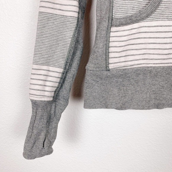Lululemon Striped Sweatshirt Full Zip Jacket Scuba Hoodie Size 4 - Picture 2 of 8
